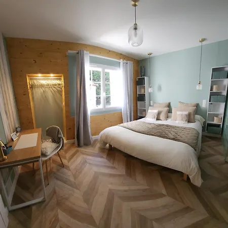 La 1828 Holiday home